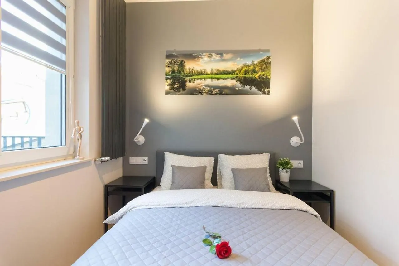 Cozy Apartment With Garden Prestigious Location Krakow